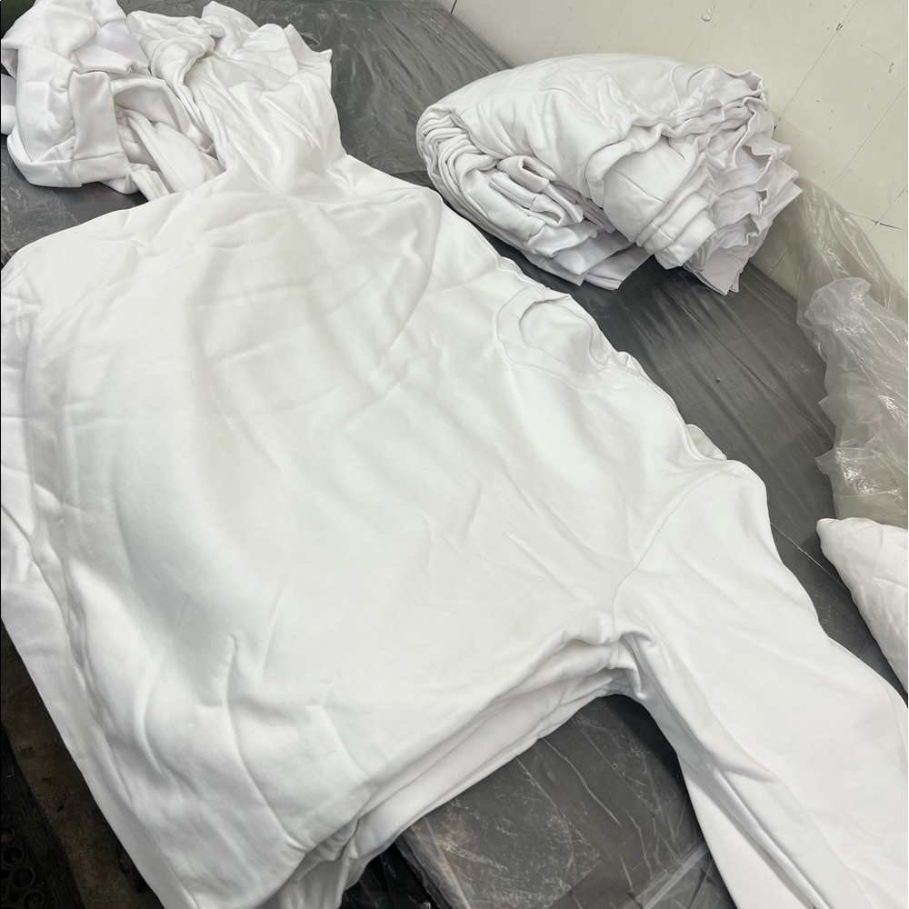 100% heavy cotton white Crewnecks